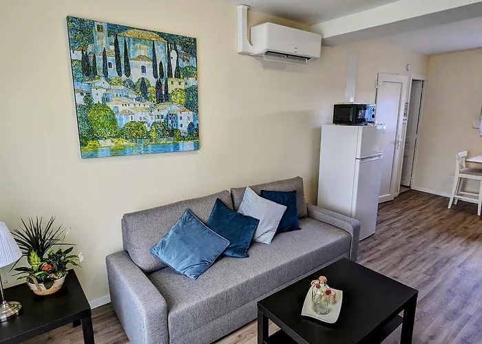 Apartmán Les Loges De Vero Duplex , Neuf Classe 3 Etoiles - Garage Velo Et Moto - Parking Prive - 1 Et Un Canape Convertible - Gere Par Prestazen'services Thierville-sur-Meuse