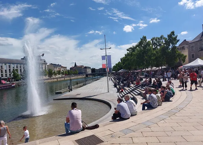 Les Loges De Vero Duplex , Neuf Classe 3 Etoiles - Garage Velo Et Moto - Parking Prive - 1 Et Un Canape Convertible - Gere Par Prestazen'services Apartmán Thierville-sur-Meuse