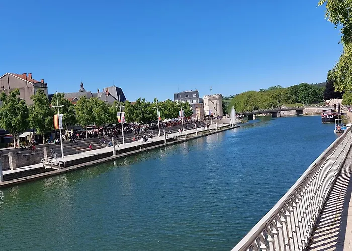 Apartmán Les Loges De Vero Duplex , Neuf Classe 3 Etoiles - Garage Velo Et Moto - Parking Prive - 1 Et Un Canape Convertible - Gere Par Prestazen'services Thierville-sur-Meuse